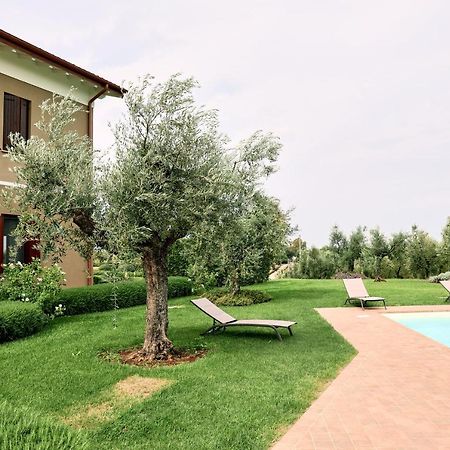 Il Casale Degli Ulivi - Agriturismo - Tenimenti Leone Lanuvio Exterior photo
